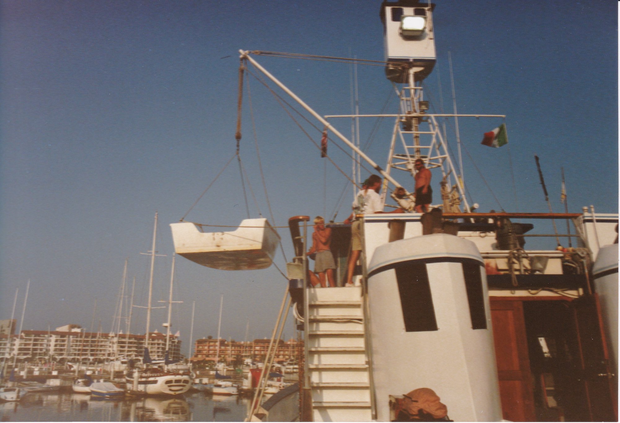 Skiff PV 1990